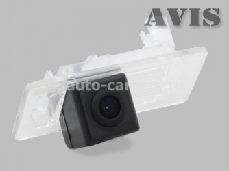 CMOS штатная камера заднего вида AVIS AVS312CPR для SKODA SUPERB II (2013-)/ OCTAVIA A7(2013-) (#134)